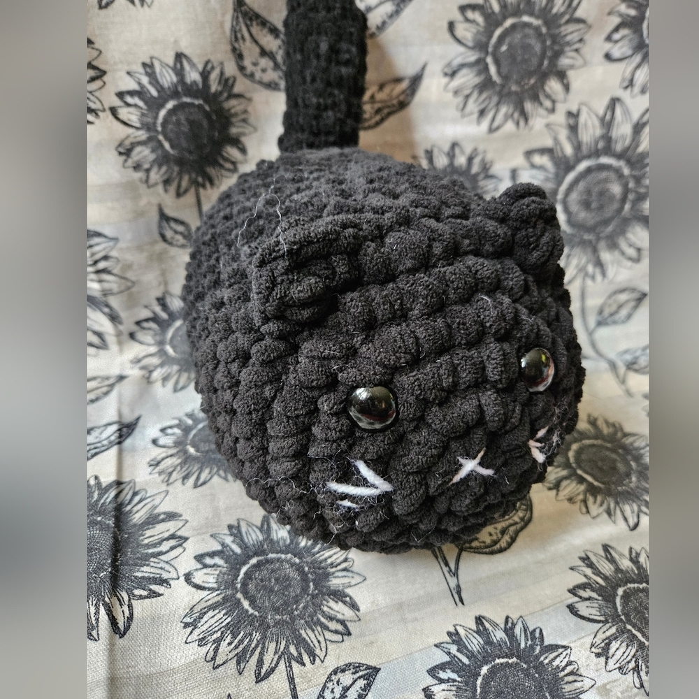 Black Chunky Crochet Loaf Cat Amigurumi Plushie